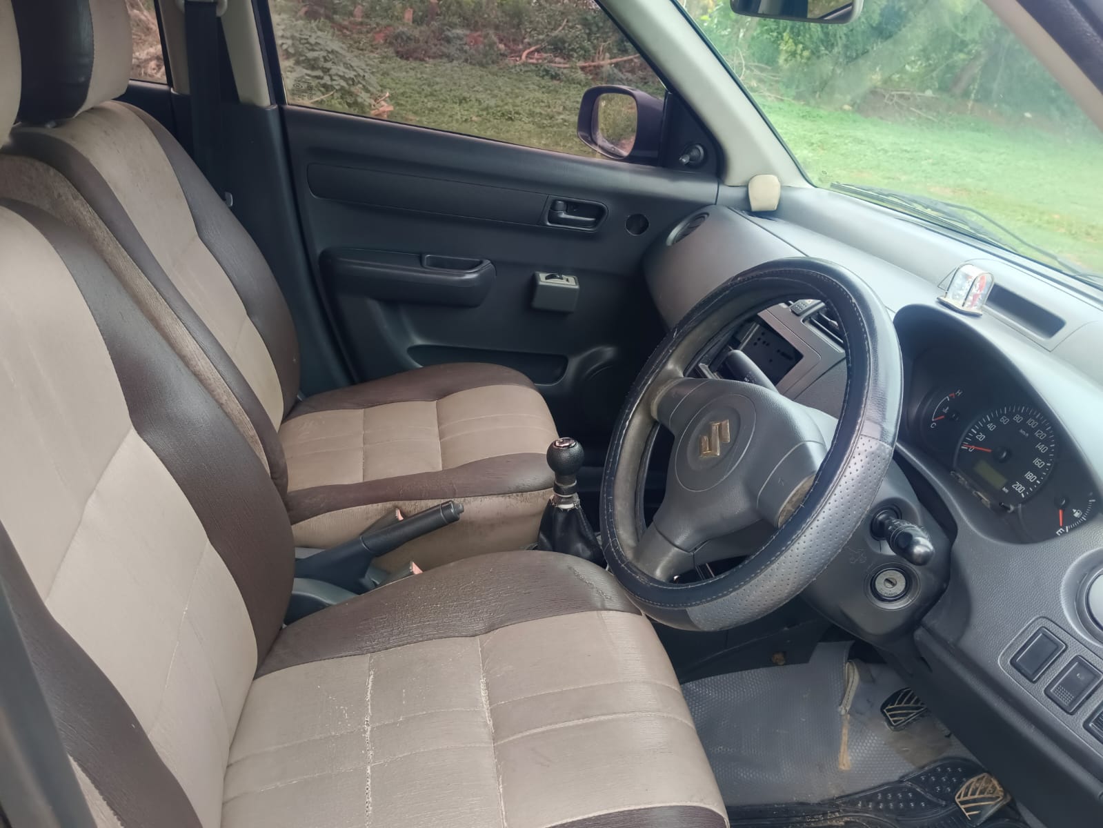 Maruti Suzuki Swift - Image 4
